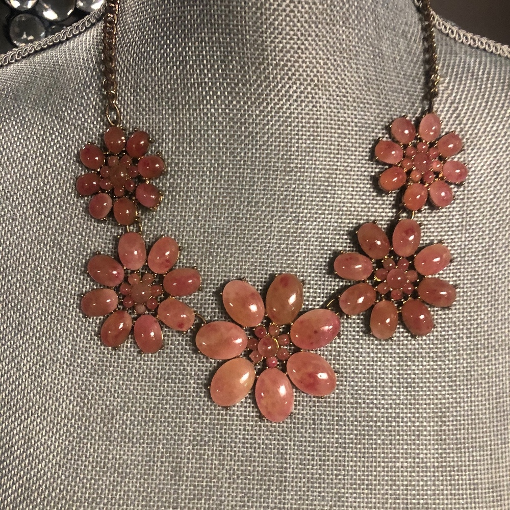 Flower Stone Necklace